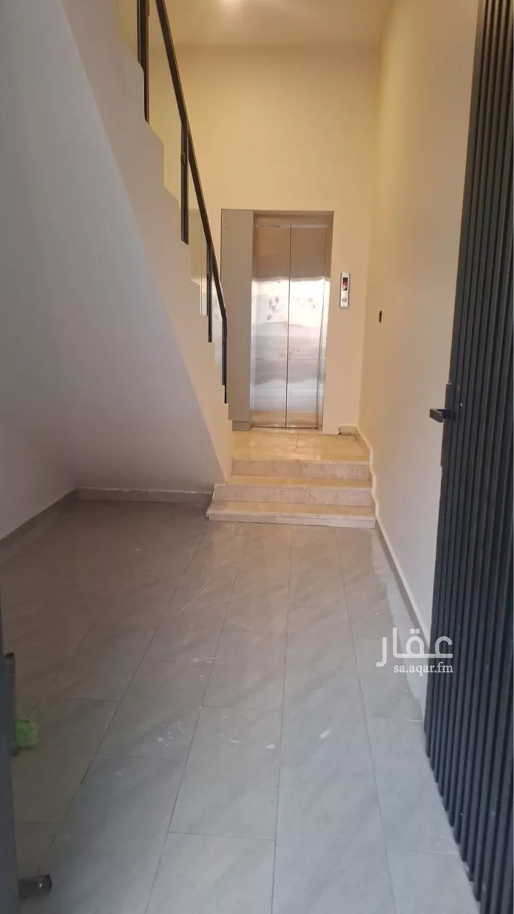 دور للبيع في شارع رقم 476, حي المونسية, مدينة الرياض, منطقة الرياض صورة 2