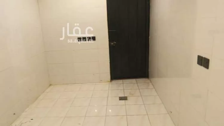 عمارة للإيجار في شارع عبدالرحمن بن عدي, حي الفيصلية, مدينة الرياض, منطقة الرياض صورة 3