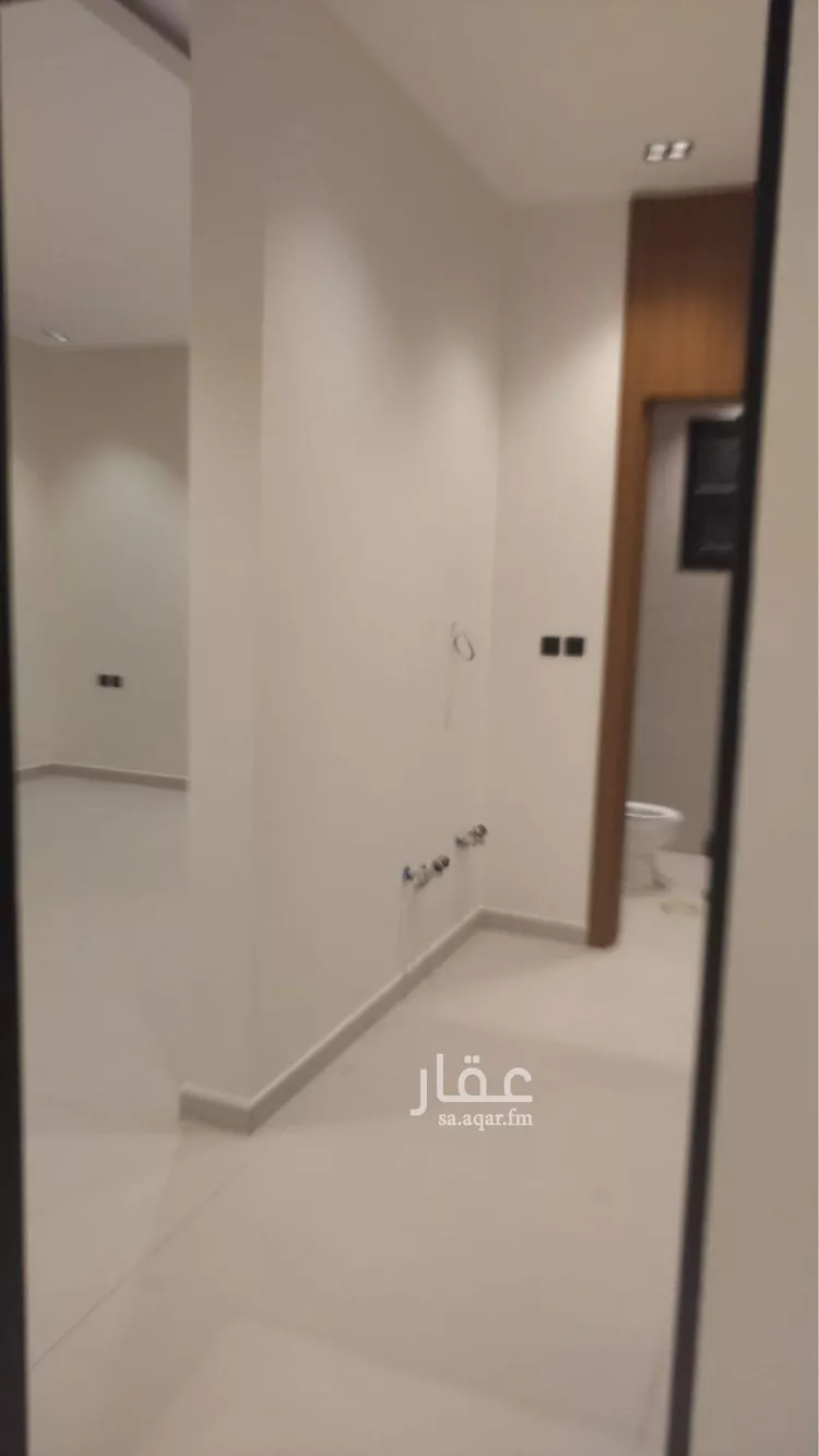 Floor for Sale in Riyadh Al Munsiyah 27