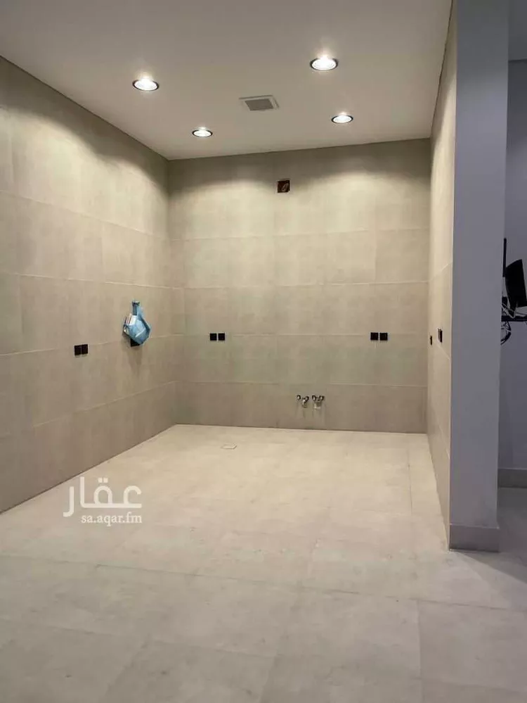 Floor for Rent in Riyadh An Narjis 9