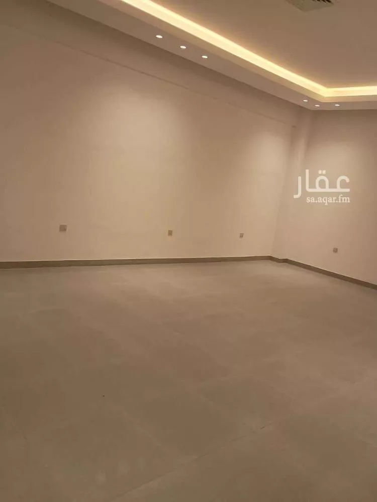 عمارة للإيجار في شارع التخصصي, حي المعذر الشمالي, مدينة الرياض, منطقة الرياض صورة 3