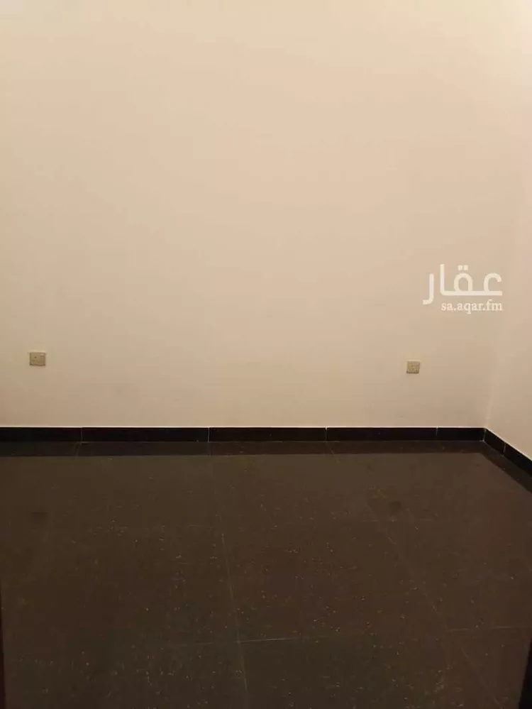 عمارة للإيجار في شارع التخصصي, حي المعذر الشمالي, مدينة الرياض, منطقة الرياض صورة 2