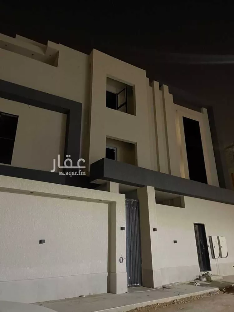 فيلا للبيع في شارع إسماعيل بن أبي الغنائم, حي المهدية, مدينة الرياض, منطقة الرياض صورة 4