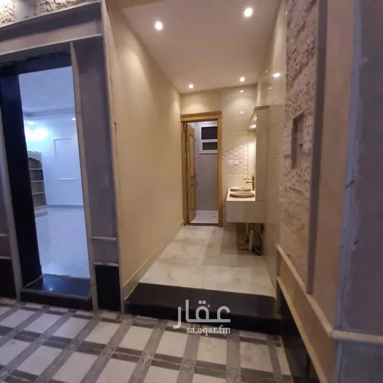 Floor for Sale in Riyadh Tuwaiq صورة 2