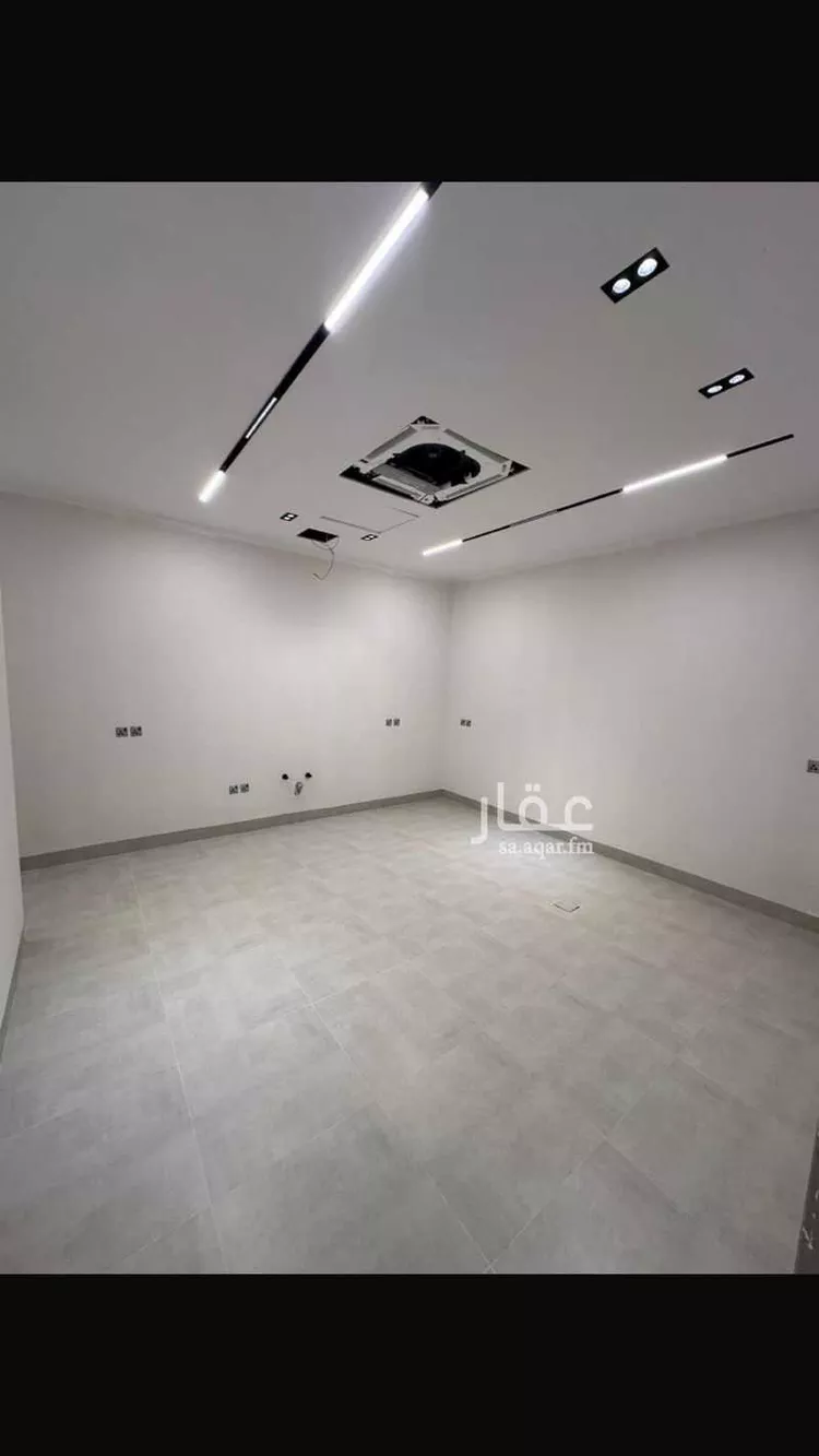 فيلا للبيع في شارع إسماعيل بن أبي الغنائم, حي المهدية, مدينة الرياض, منطقة الرياض