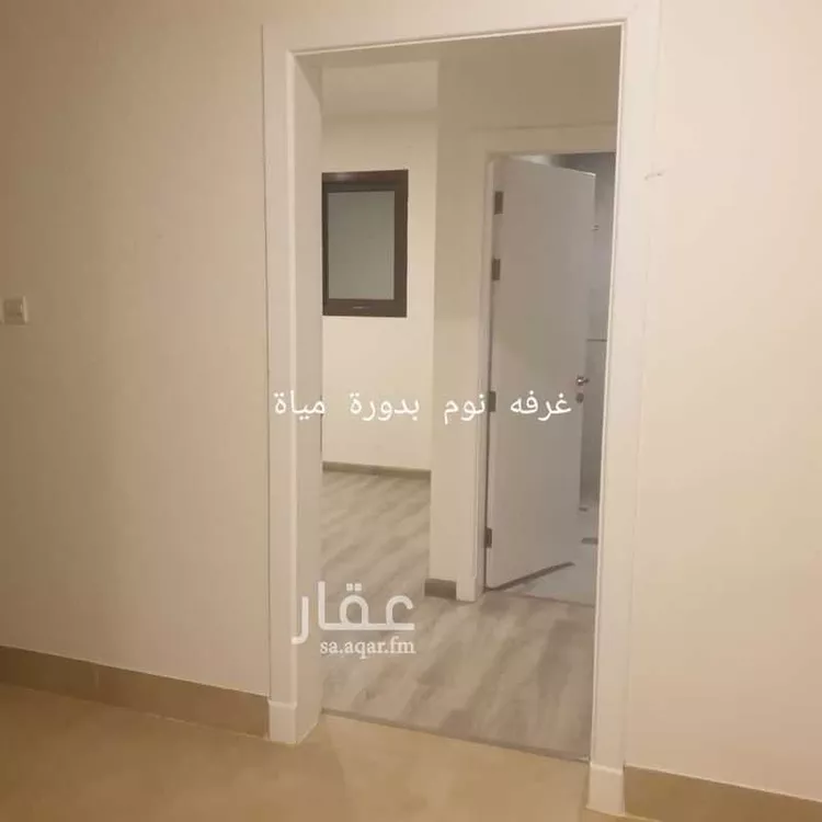 فيلا للبيع في شارع أحمد بن قطرب, حي المهدية, مدينة الرياض, منطقة الرياض صورة 4