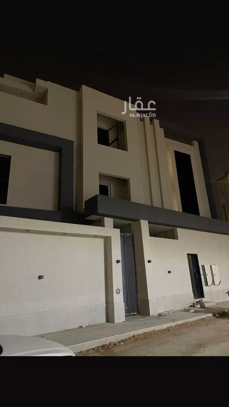 فيلا للبيع في شارع إسماعيل بن أبي الغنائم, حي المهدية, مدينة الرياض, منطقة الرياض صورة 3
