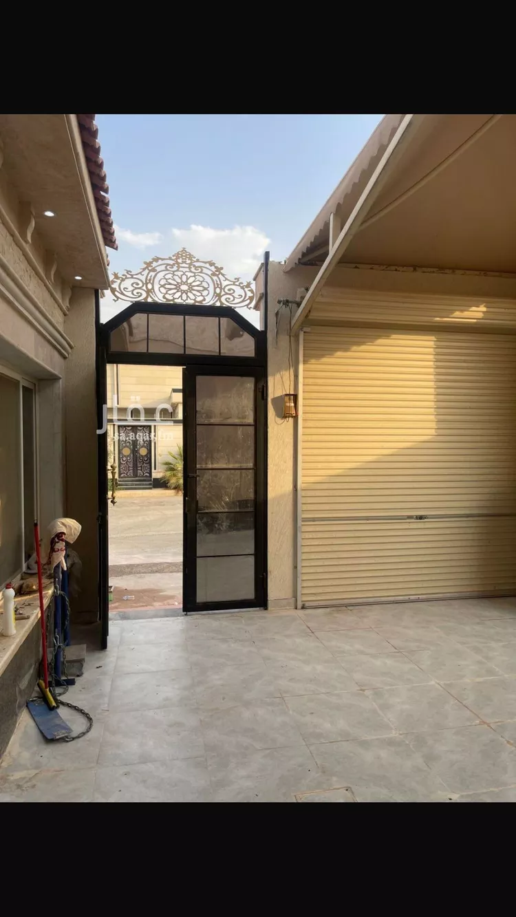 فيلا للبيع في شارع عبدالرحمن سكيكر, حي المهدية, مدينة الرياض, منطقة الرياض صورة 4