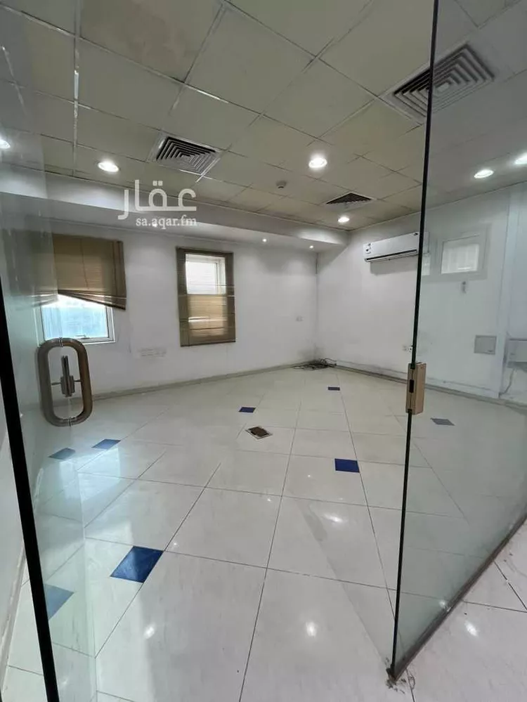 عمارة للإيجار في شارع علي ابن ابي طالب الفرعي, حي الفيصلية, مدينة الرياض, منطقة الرياض صورة 5