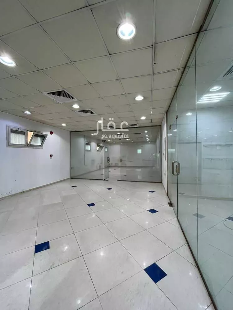 عمارة للإيجار في شارع علي ابن ابي طالب الفرعي, حي الفيصلية, مدينة الرياض, منطقة الرياض صورة 4