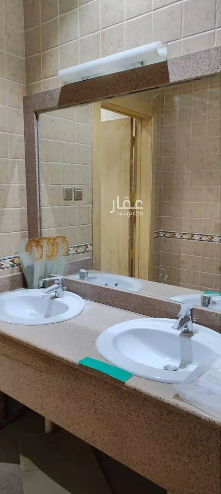 فيلا للإيجار في شارع الساحة, حي الفيحاء, مدينة الرياض, منطقة الرياض صورة 2