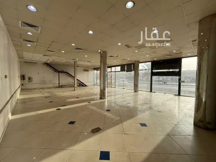 عمارة للإيجار في شارع علي ابن ابي طالب الفرعي, حي الفيصلية, مدينة الرياض, منطقة الرياض صورة 3