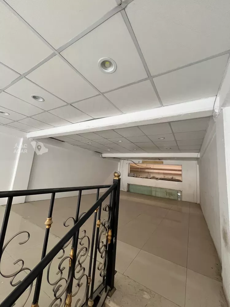 محل للإيجار في شارع الملك فهد , حي الملك فهد, مدينة الرياض, منطقة الرياض 4