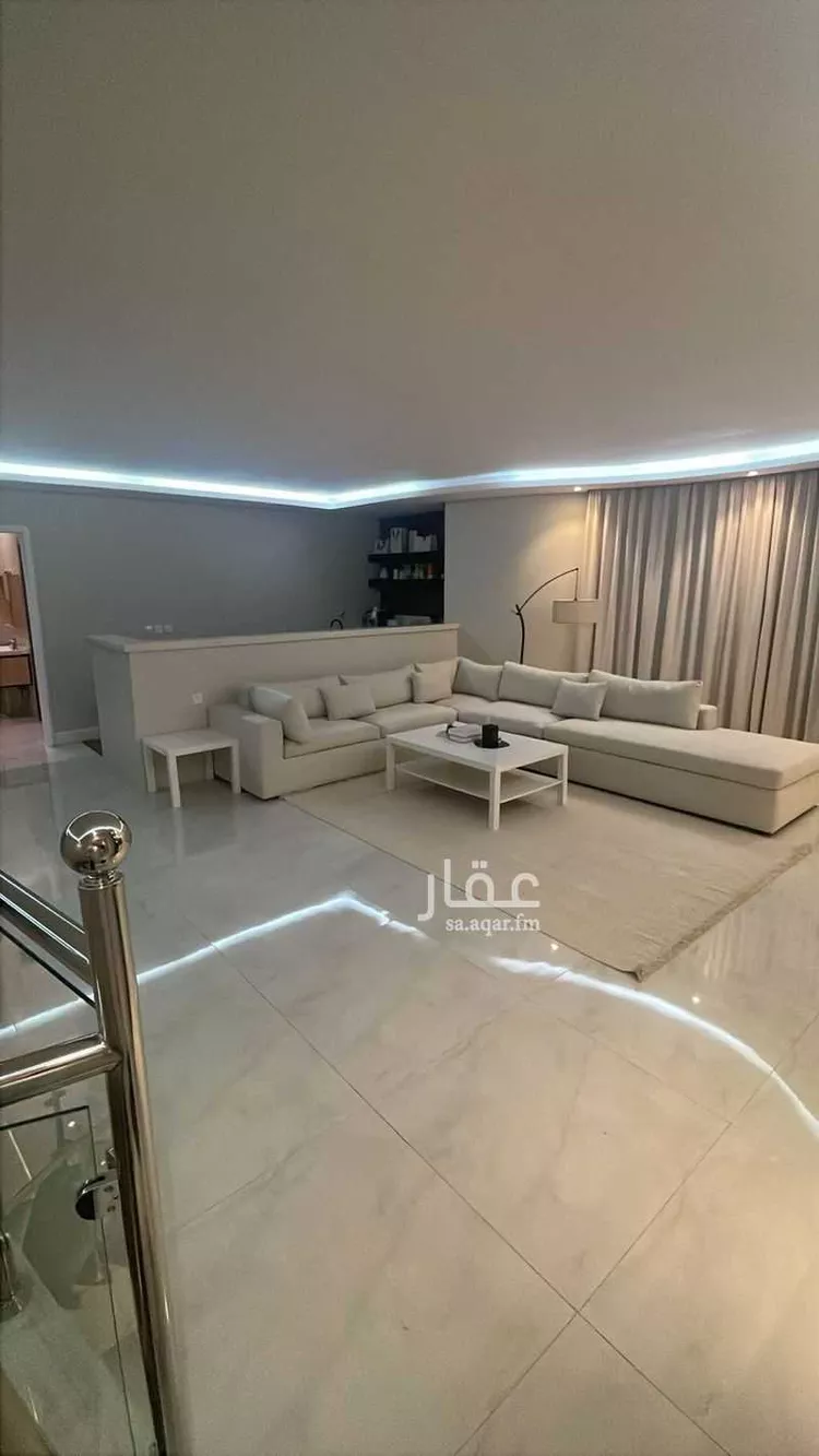 فيلا للبيع في شارع ابي الفتوح الواعظ, حي الخليج, مدينة الرياض, منطقة الرياض صورة 2