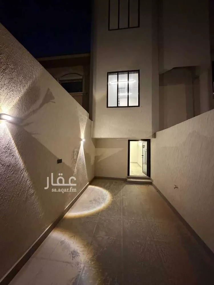 Floor for Rent in Riyadh Al Hamra 7
