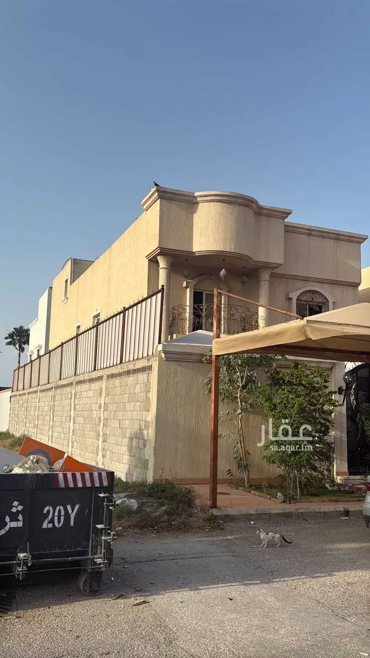 فيلا للبيع في شارع جبر بن أبي عبيد الثقفي, حي الشاطئ الشرقي, مدينة الدمام, المنطقة الشرقية صورة 2