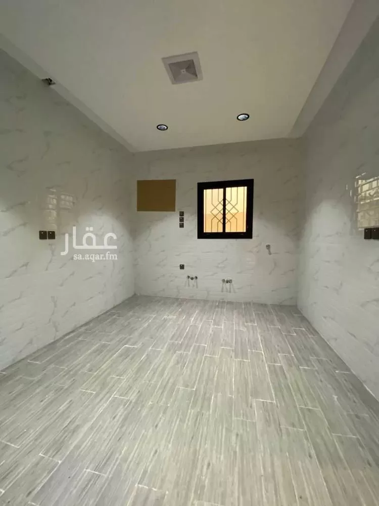 شقة للبيع في شارع جابر علي علي علواني ، حي الشاطئ ، جازان ، منطقة جازان صورة 5