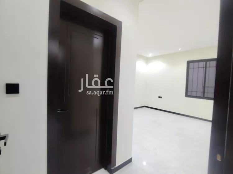 دور للبيع في شارع مالك بن الحارث, حي بدر, مدينة الرياض, منطقة الرياض صورة 5