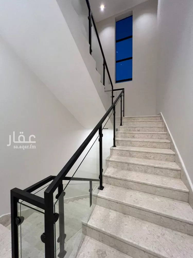 دور للبيع في شارع خالد بن سلمة القرشي, حي طويق, مدينة الرياض, منطقة الرياض صورة 4