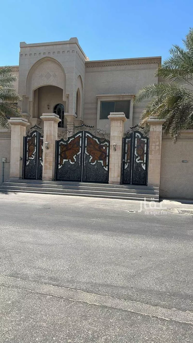 فيلا للبيع في شارع ابو الحسن الكمال, حي الرويضة, الهفوف‎