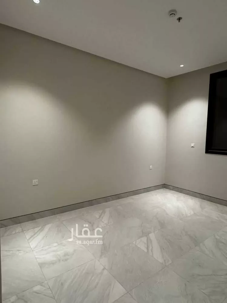 شقة للإيجار في شارع طارق بن شهاب, حي العارض, مدينة الرياض, منطقة الرياض 8