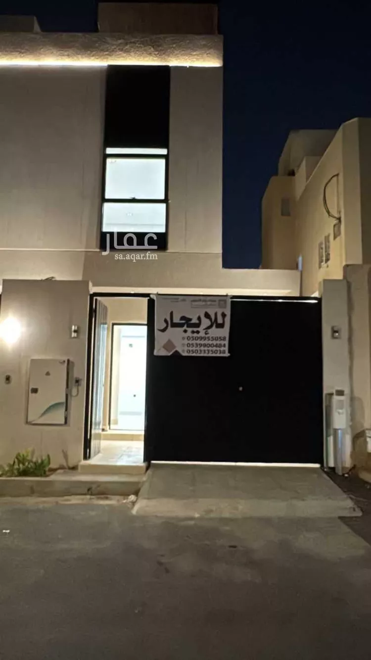 فيلا للإيجار في شارع القلانسي, حي شبرا, مدينة الرياض, منطقة الرياض