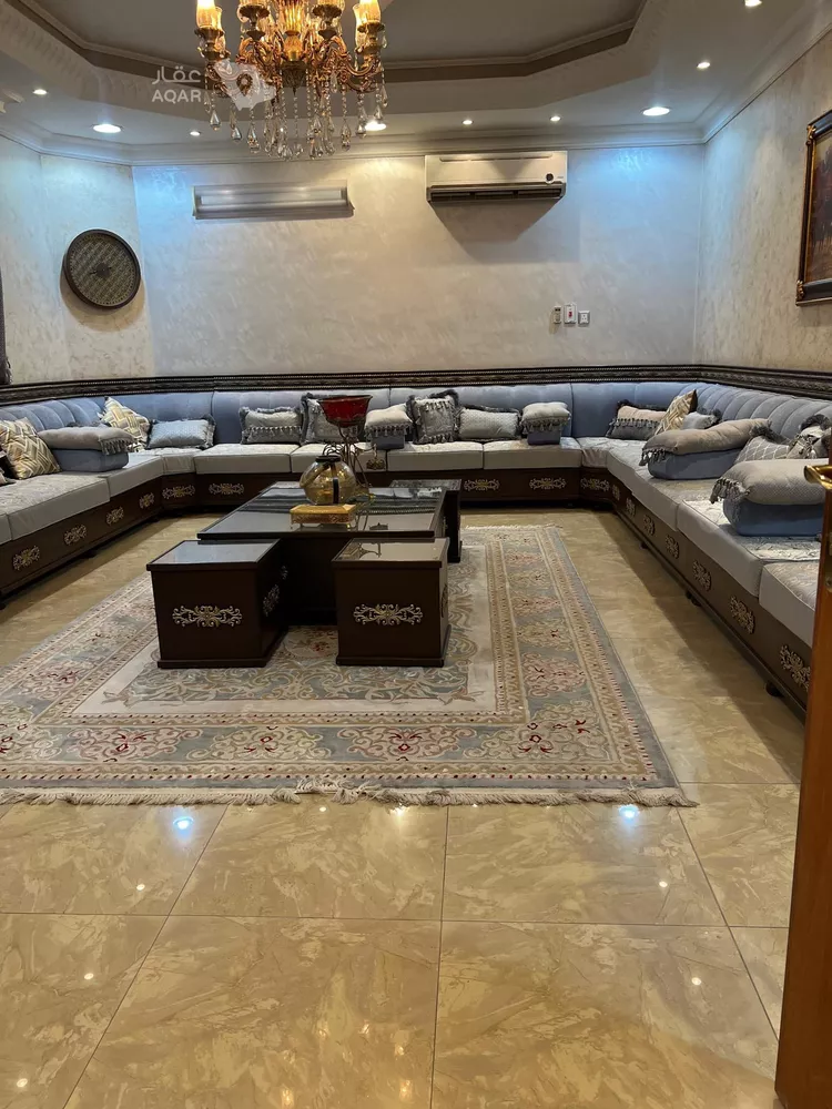 Villa for Sale in Riyadh Shubra 4
