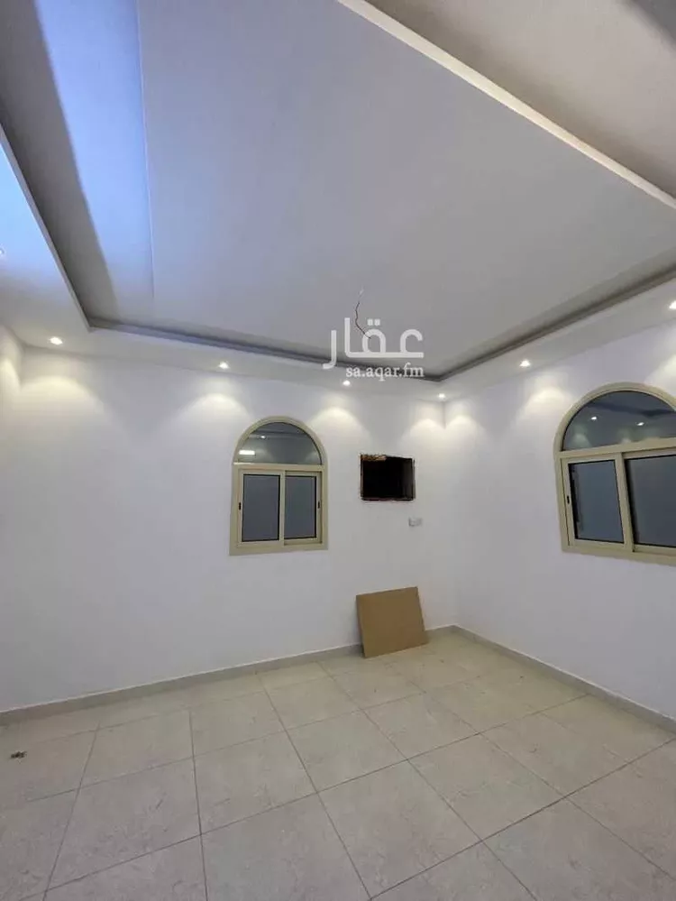 شقة للإيجار في شارع شارع الأمير فيصل بن فهد, حي المطار, مدينة جازان, منطقة جازان صورة 2