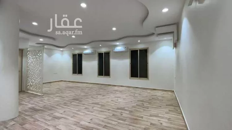 فيلا للإيجار في شارع حيفا, حي ظهرة لبن, مدينة الرياض, منطقة الرياض صورة 5