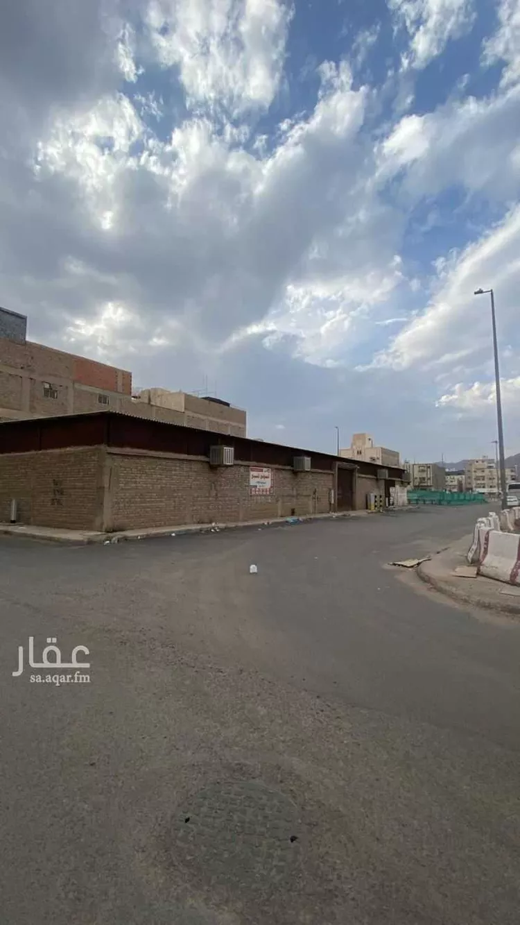 أرض للبيع في شارع سهل بن عمرو البخاري, حي بنى عبد الأشهل, مدينة المدينة المنورة, منطقة المدينة المنورة صورة 3