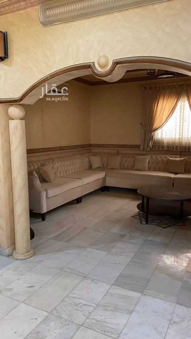 فيلا للبيع في شارع الحبطة, حي شبرا, مدينة الرياض, منطقة الرياض صورة 3