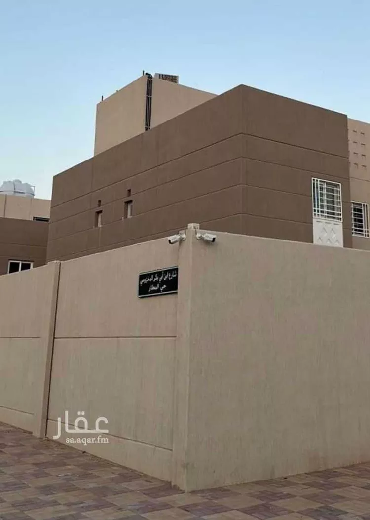 فيلا للبيع في شارع إبراهيم القوصي ، حي مطار الملك خالد الدولي ، الرياض ، منطقة الرياض صورة 2