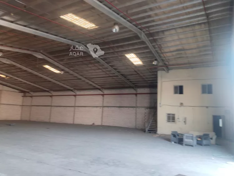 مستودع للإيجار في شارع حنيفة, حي السلي, مدينة الرياض, منطقة الرياض 3