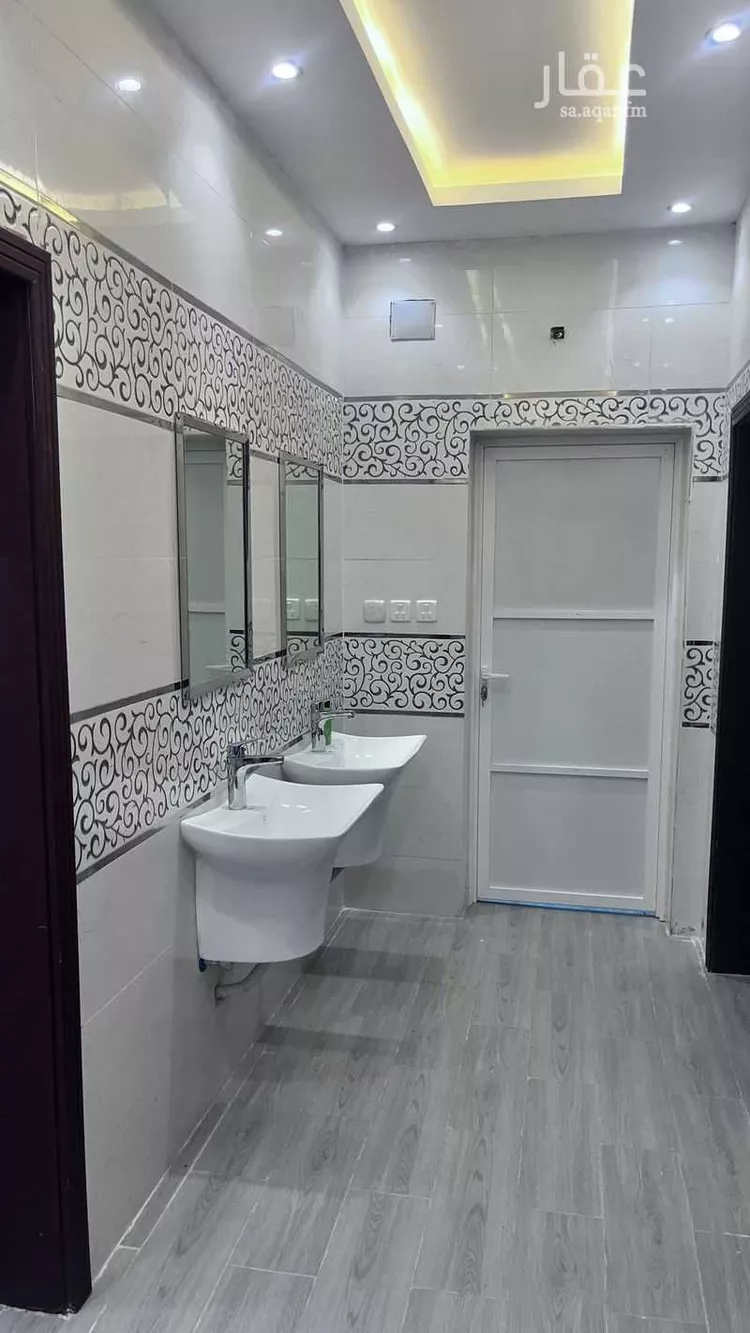 شقة للإيجار في شارع ج3 317 ، حي الفنار ، بحرة ، بحرة