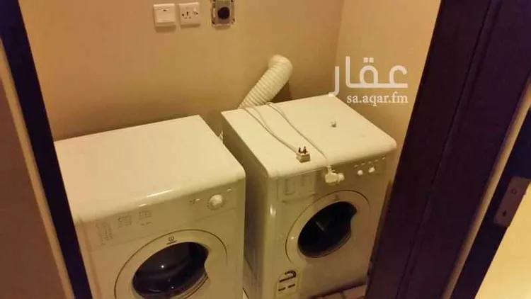 شقة للإيجار في شارع خريص, حي الحمراء, مدينة الخبر, المنطقة الشرقية 8