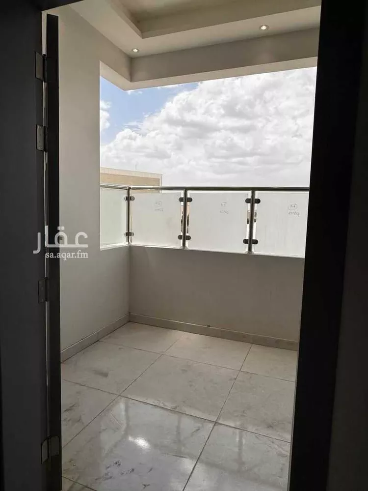 عمارة للبيع في شارع يحيىى امان, حي المعزاب, مدينة خميس مشيط, منطقة عسير صورة 5