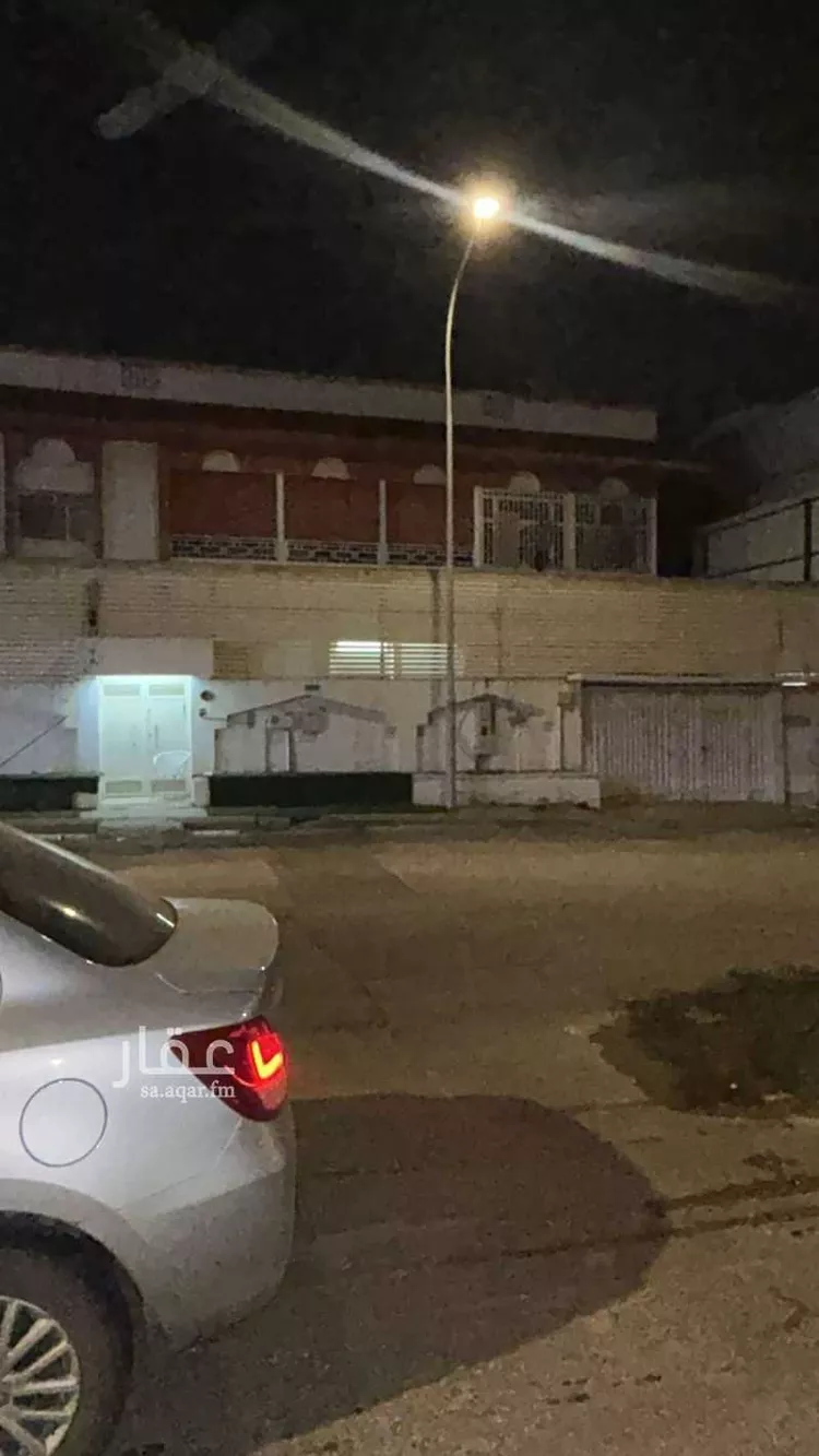 فيلا للإيجار في شارع ذكوان ابن عبد مناف, حي المعزاب, مدينة خميس مشيط, منطقة عسير