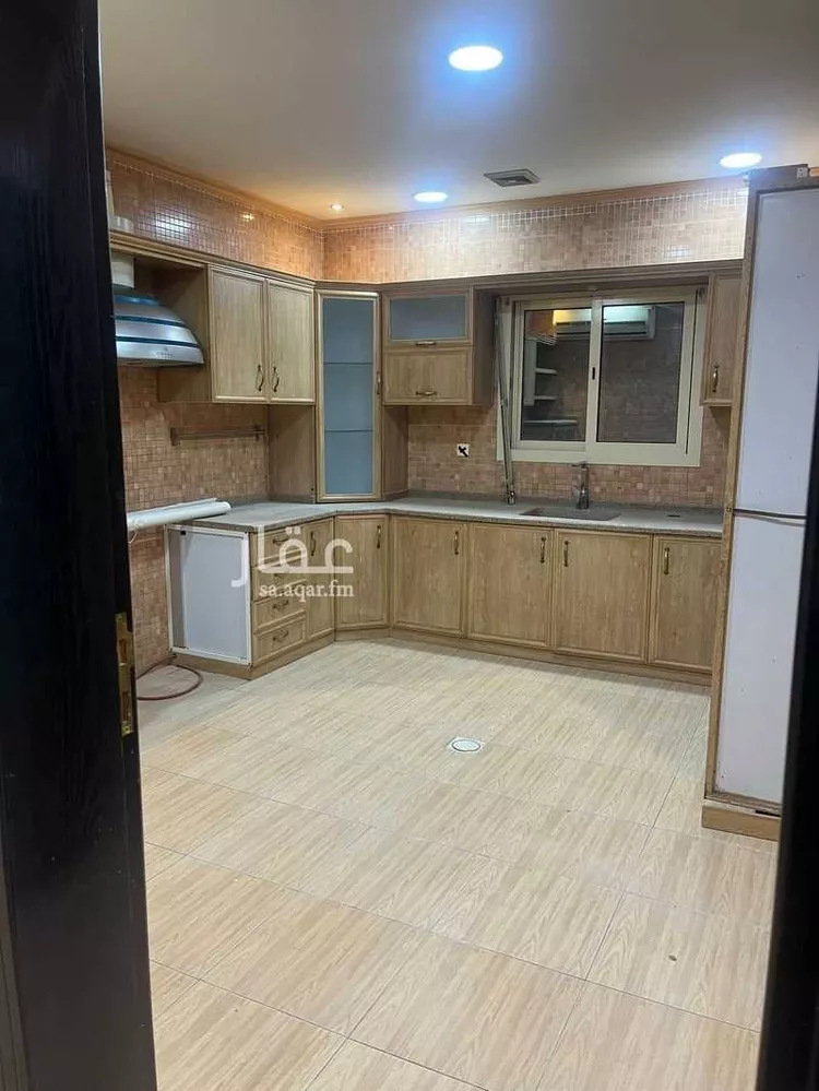 فيلا للإيجار في شارع خالد ابن الوليد, حي الشعلة, مدينة الدمام, المنطقة الشرقية صورة 5