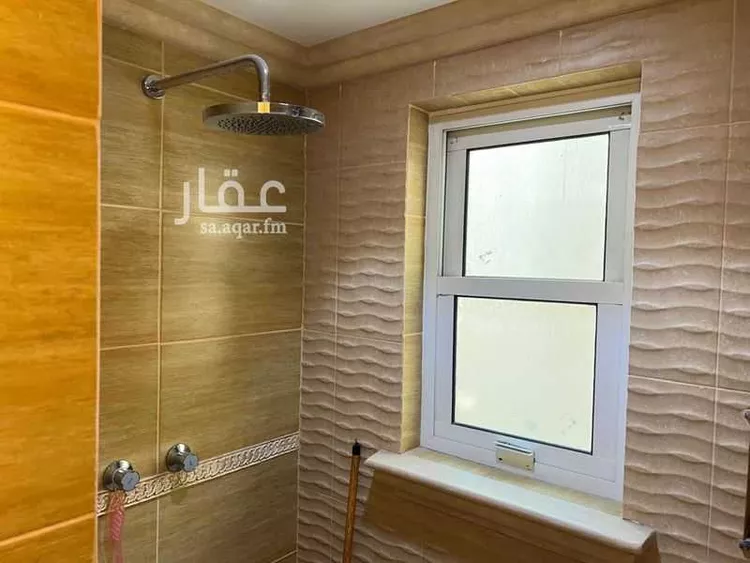 فيلا للإيجار في شارع ابن زيادة ، حي صلاح الدين ، الرياض ، منطقة الرياض صورة 2