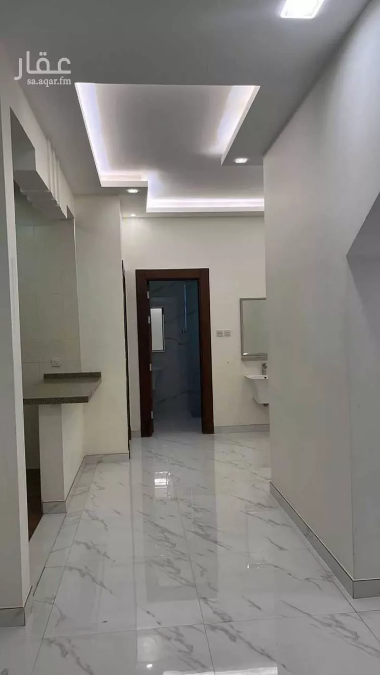 فيلا للإيجار في شارع فضيلة الشيخ أحمد قاري, حي عرقة, مدينة الرياض, منطقة الرياض صورة 5