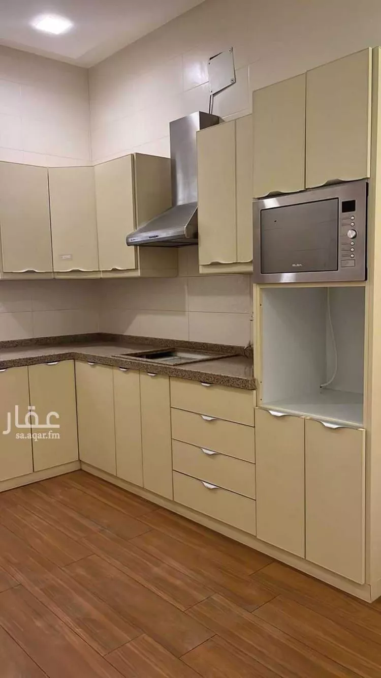 فيلا للإيجار في شارع فضيلة الشيخ أحمد قاري, حي عرقة, مدينة الرياض, منطقة الرياض صورة 4