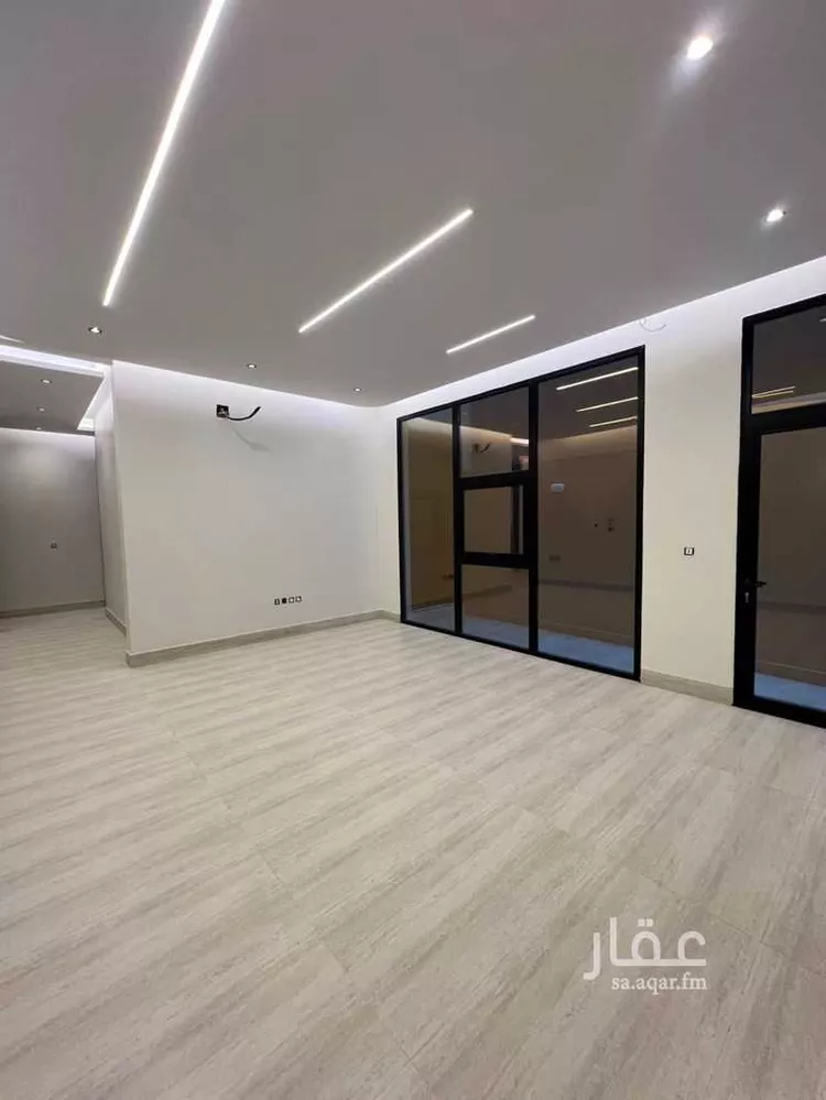 دور للبيع في شارع 73655, حي النرجس, مدينة الرياض, منطقة الرياض صورة 3