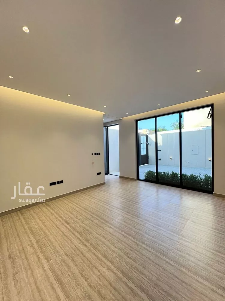 فيلا للبيع في شارع أبي منجل, حي المروج, مدينة الرياض, منطقة الرياض صورة 2