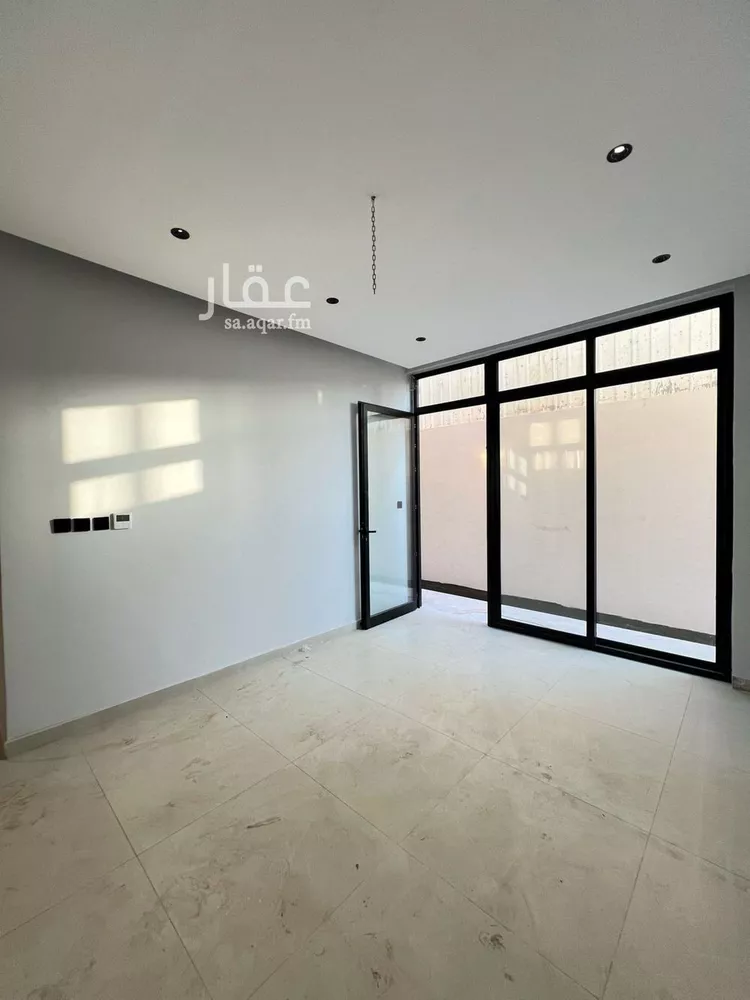 دور للبيع في شارع 82663, حي المروج, مدينة الرياض, منطقة الرياض صورة 2