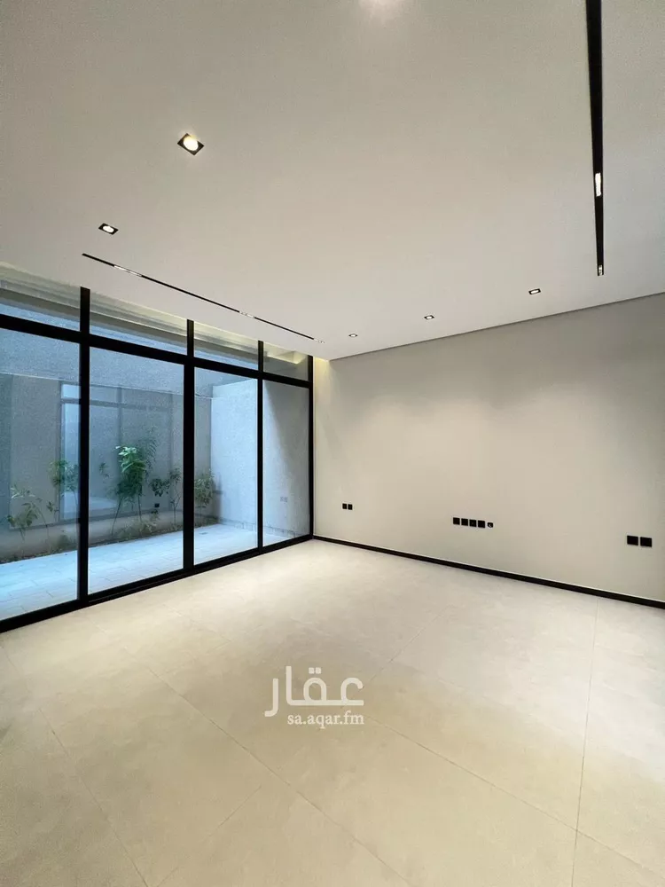 فيلا للبيع في شارع مالك بن أنس, حي النرجس, مدينة الرياض, منطقة الرياض صورة 3