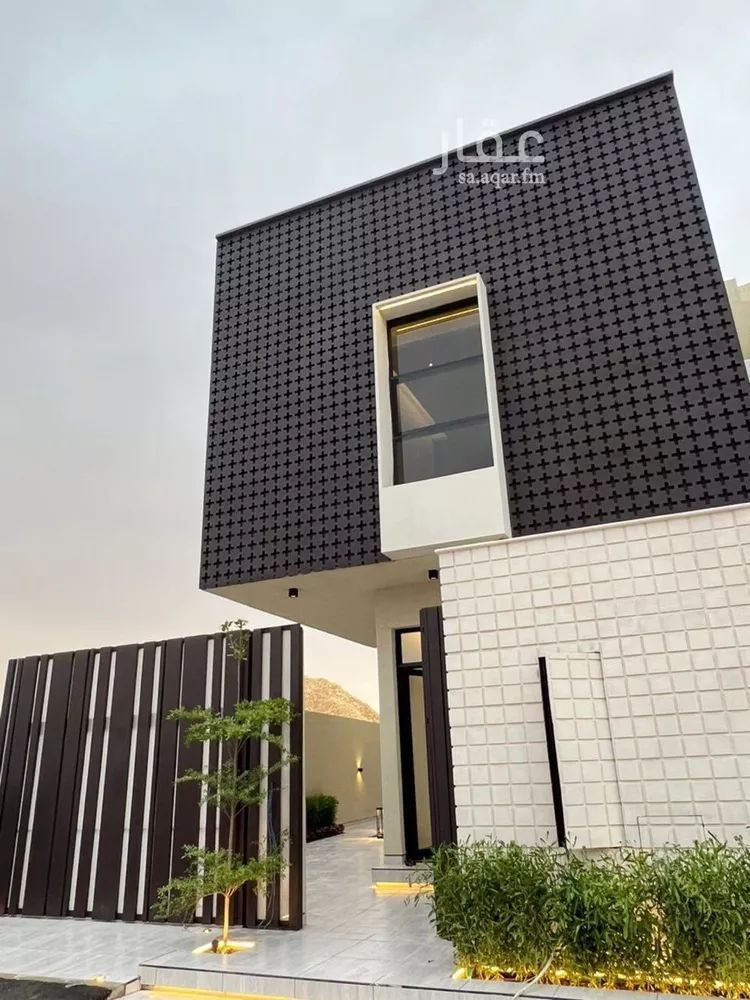 فيلا للبيع في شارع مساعد بن أحمد السديري, حي العارض, مدينة الرياض, منطقة الرياض