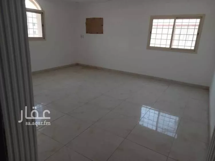 شقة للبيع في شارع الوليد البحتري, حي الزهور, مدينة الدمام, المنطقة الشرقية صورة 4