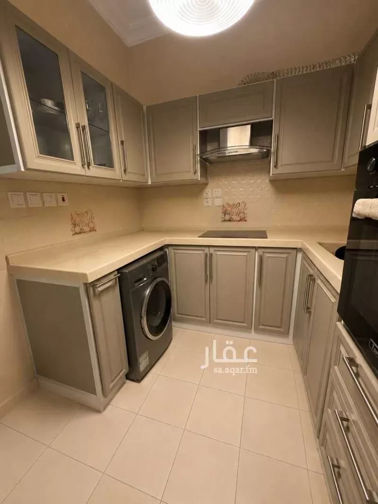 شقة للبيع في شارع فضيلة الشيخ مصطفي نعيم أفند, حي الأمير عبدالمجيد, مدينة جدة, منطقة مكة المكرمة