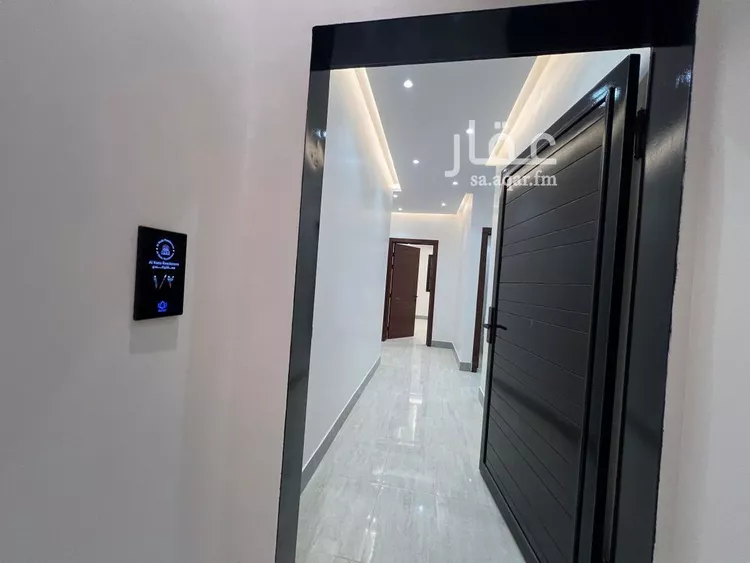 شقة للبيع في شارع غازي القصيبي, حي عكاظ, مدينة الرياض, منطقة الرياض صورة 2