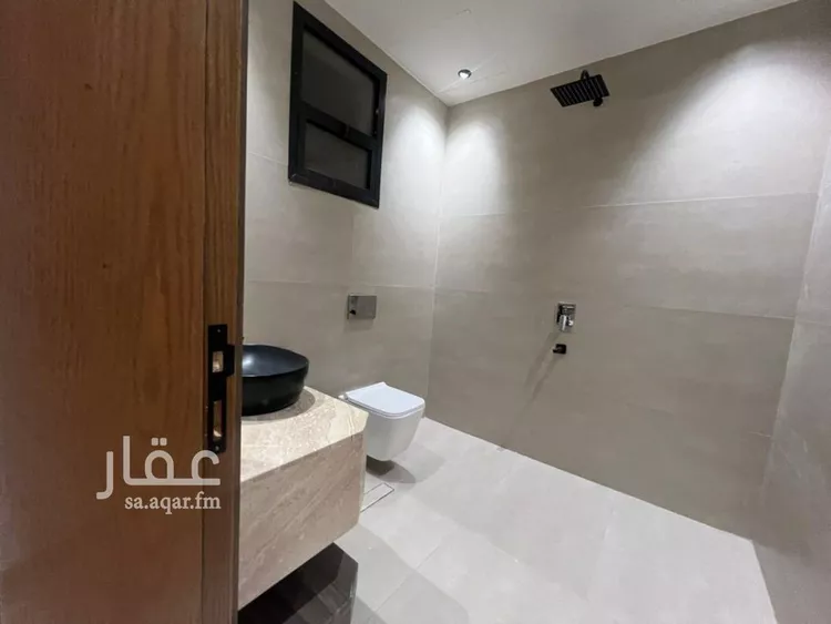 Floor for Sale in Riyadh Okaz